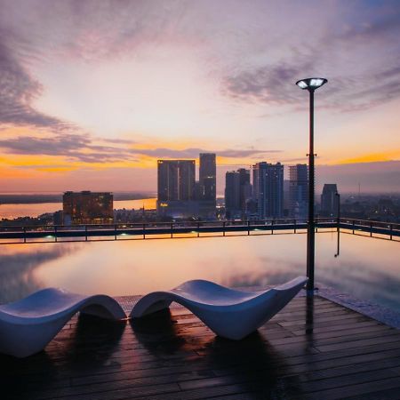 Hotel Serviced Apartments Top One Infinity Pool With View Of 360 Degree Phnom Penh Zewnętrze zdjęcie