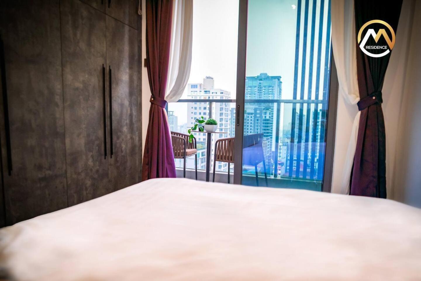 Hotel Serviced Apartments Top One Infinity Pool With View Of 360 Degree Phnom Penh Zewnętrze zdjęcie